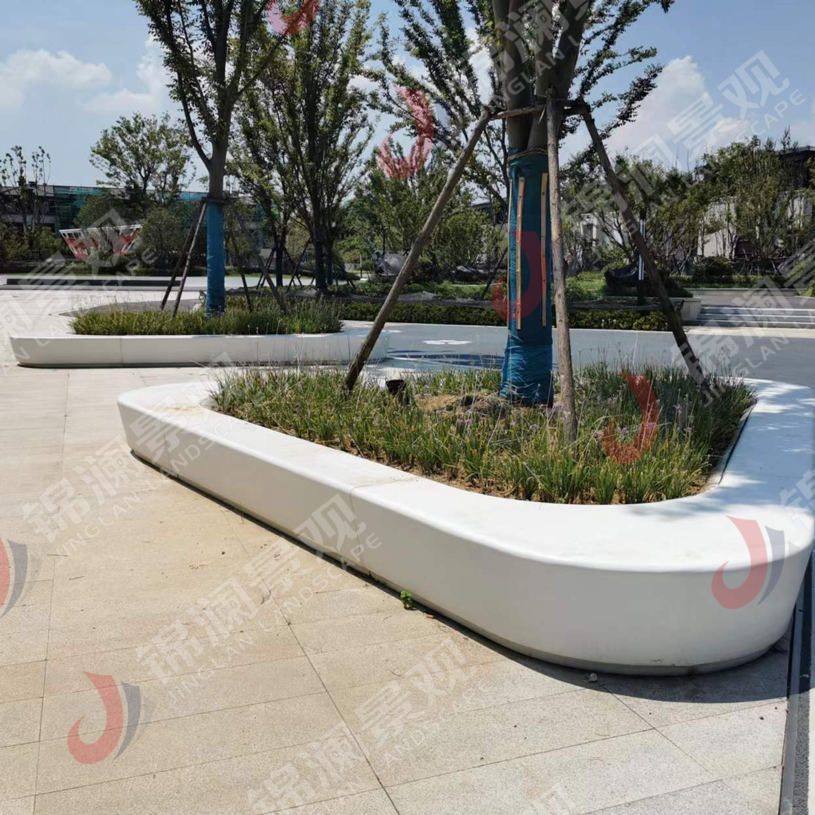 铸造石栏杆,铸造石挂板,晶铸石挂板,晶铸石栏杆,铸造石树池坐凳,泰科石树池,晶铸石,精铸石,泰科石,铸造石桥梁装饰