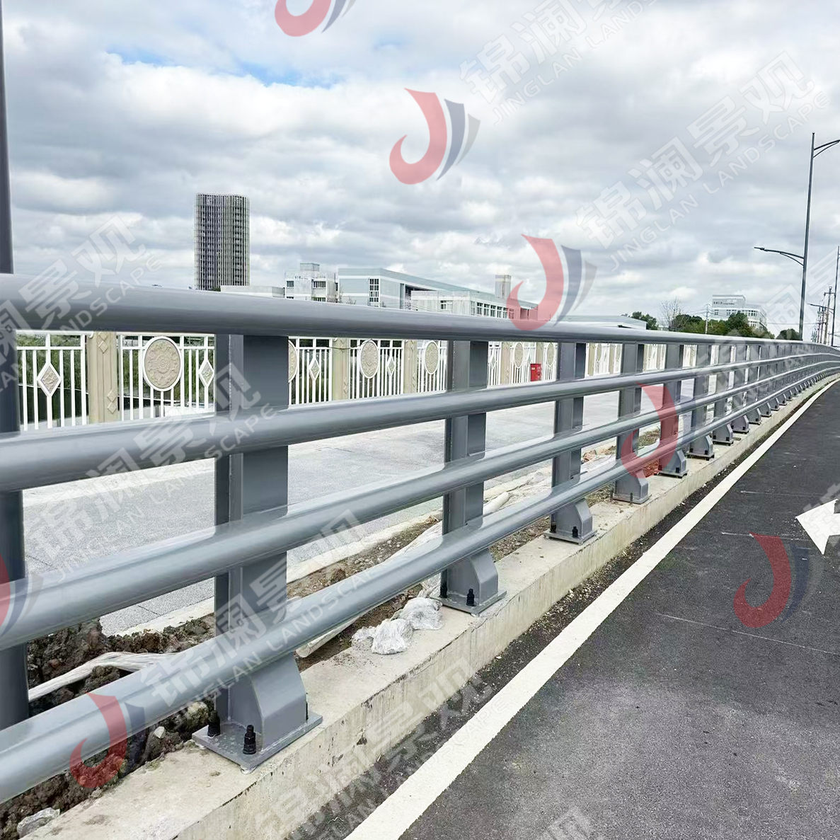 景观栏杆,桥梁装饰,铸造石,晶铸石,精铸石,铝合金栏杆,铝合金防撞护栏,UHPC装饰挂板,UHPC清水板,GRC