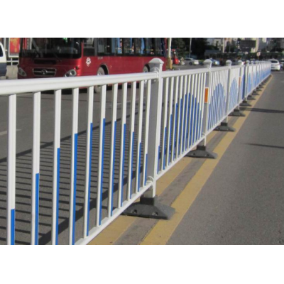 市政道路护栏特点、用途