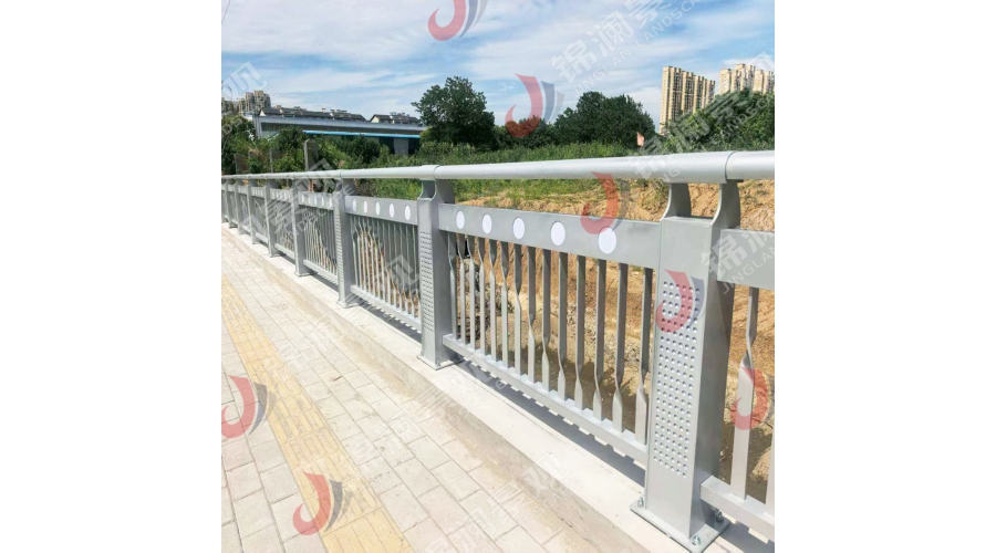 定制铝合金亮化景观护栏